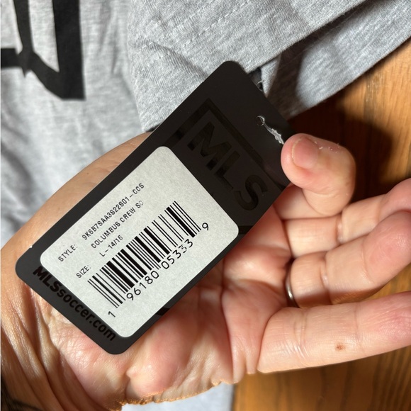 The Crew Columbus Crew Graphic T-Shirt BNWT - Picture 6 of 7